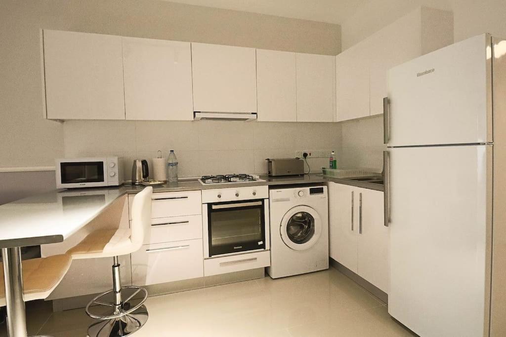 Myguest Cornelius 29, Luxury Studio Apartment Iskele District  Exterior photo